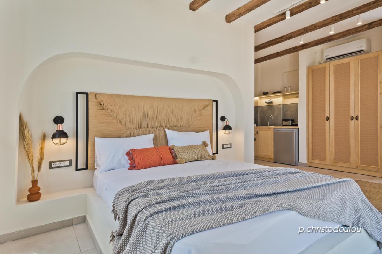 Ypsilos Beach Suites Adults Only Kyra Panagia المظهر الخارجي الصورة